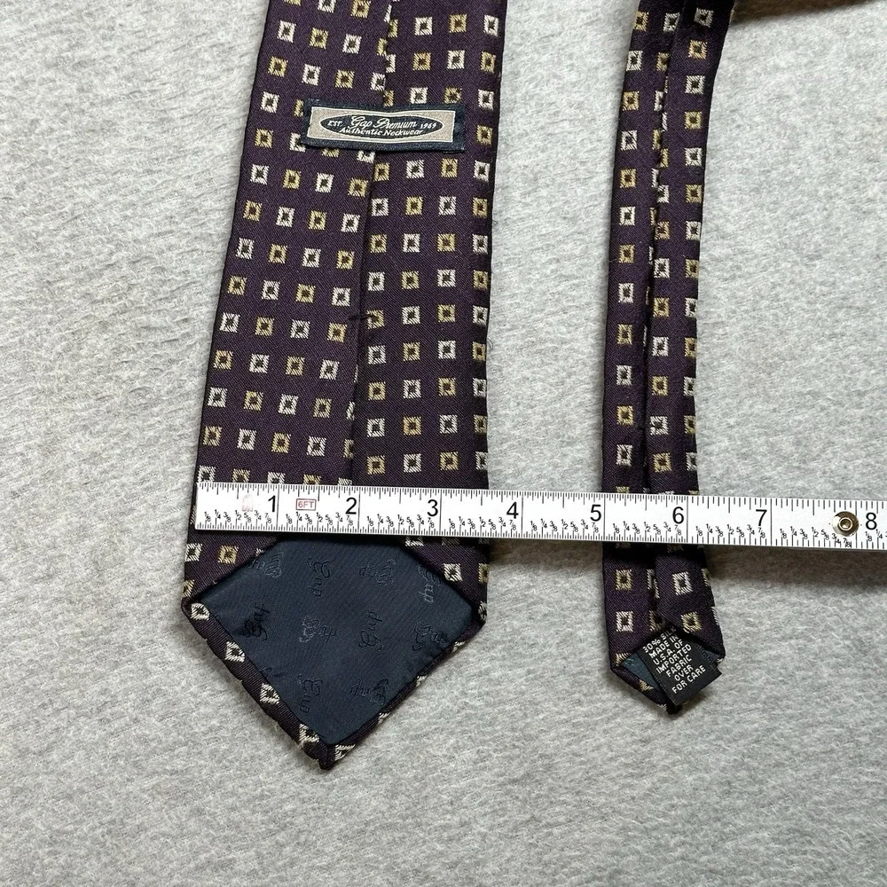Vintage Gap Premium Neckwear Purple‎ Geometric Pattern Wool Silk Blend NOTE